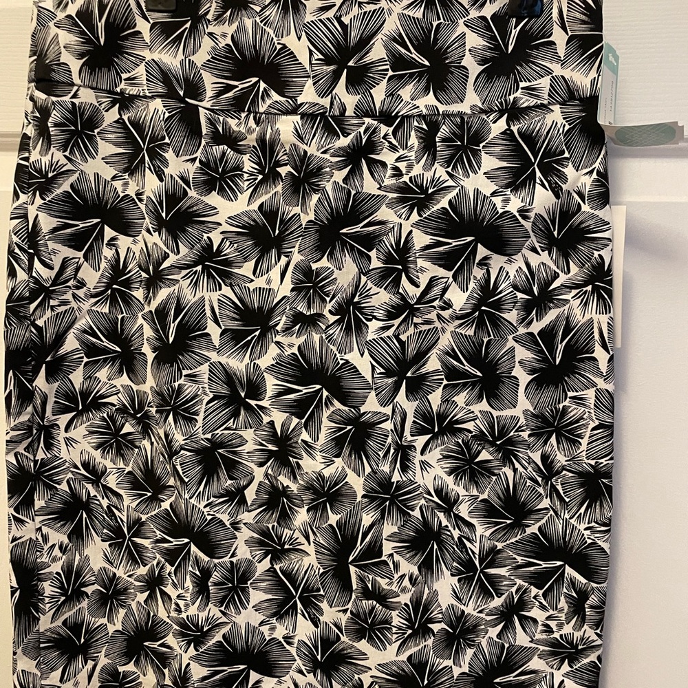 NWT black and white stretch pencil skirt, StitchFix exclusive